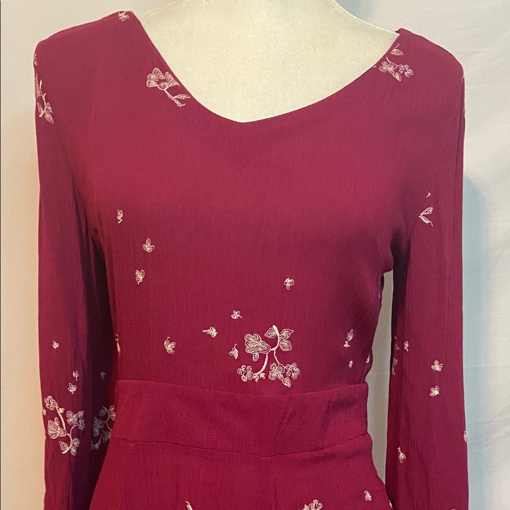 🍍🍍New! Avon Mark Dress with Bell Sleeves